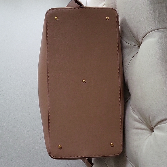 Valentino Garavani authentic beige leather tote/satchel - Picture 12 of 14